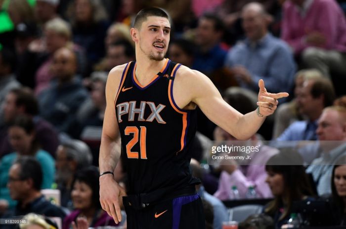 凤凰城太阳:pf/c- alex len (own%:31%)