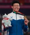 唐嘉鴻拿下單槓金牌，也是台灣體操於亞運的第二金！