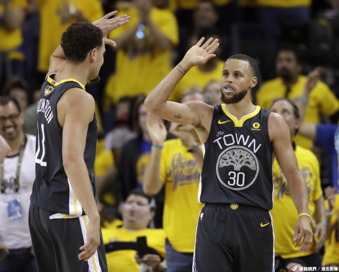Stephen Curry成為NBA總冠軍賽單場三分球紀錄保持者
