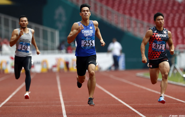楊俊瀚 200公尺預賽以分組第一晉級
