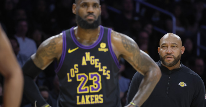 Lakers’ Performance Woes in 2023: What’s Going Wrong with the Lineup and Coaching?