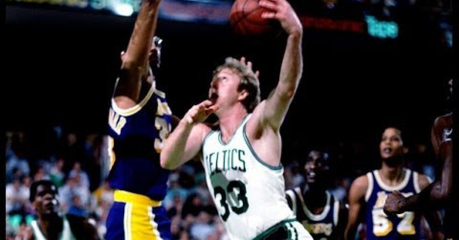 東鳥(Larry Bird)西魔(Magic Johnson)，十年王朝：Larry Bird，獲得 