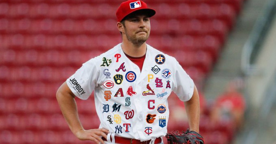 Reds' Trevor Bauer RACKS UP 12 Ks over 7.2 scoreless innings vs. Braves! 