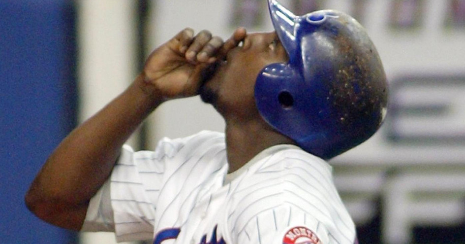 Vladimir Guerrero unloads a cannon, nabs Castillo at home 