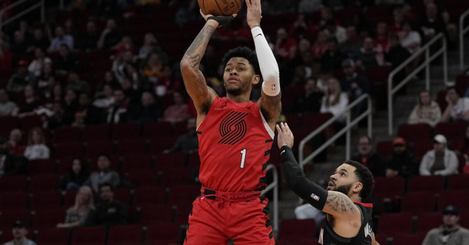 Anfernee Simons: The Rising Star Leading the Trail Blazers Rebuilding Efforts