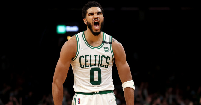 Jayson Tatum Dominates in Celtics’ Victory: Could He Break an NBA Scoring Record?