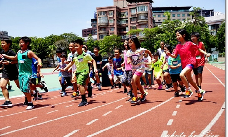 【親子活動】2017健達樂跑跑盃兒童訓練營！好玩又有趣的訓練活動，讓孩子快樂的動一動~兒童專業路跑活動