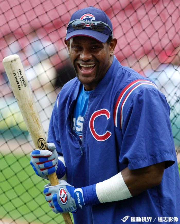 March 30, 1992: Sammy Sosa is traded to the Cubs, and his enigmatic  baseball legacy begins