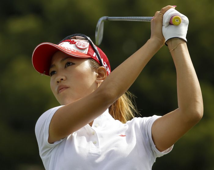 最年輕賞金女王 上田桃子非軸心腳的訓練技巧 高爾夫 運動視界sports Vision